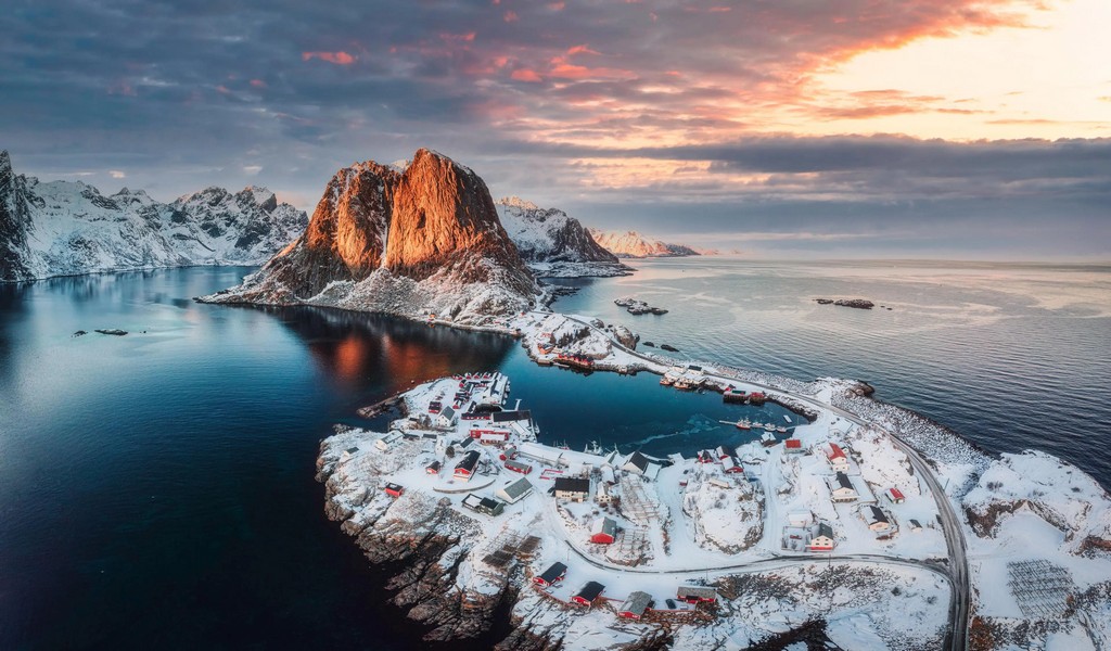 ARCTIC NORWAY WINTERS